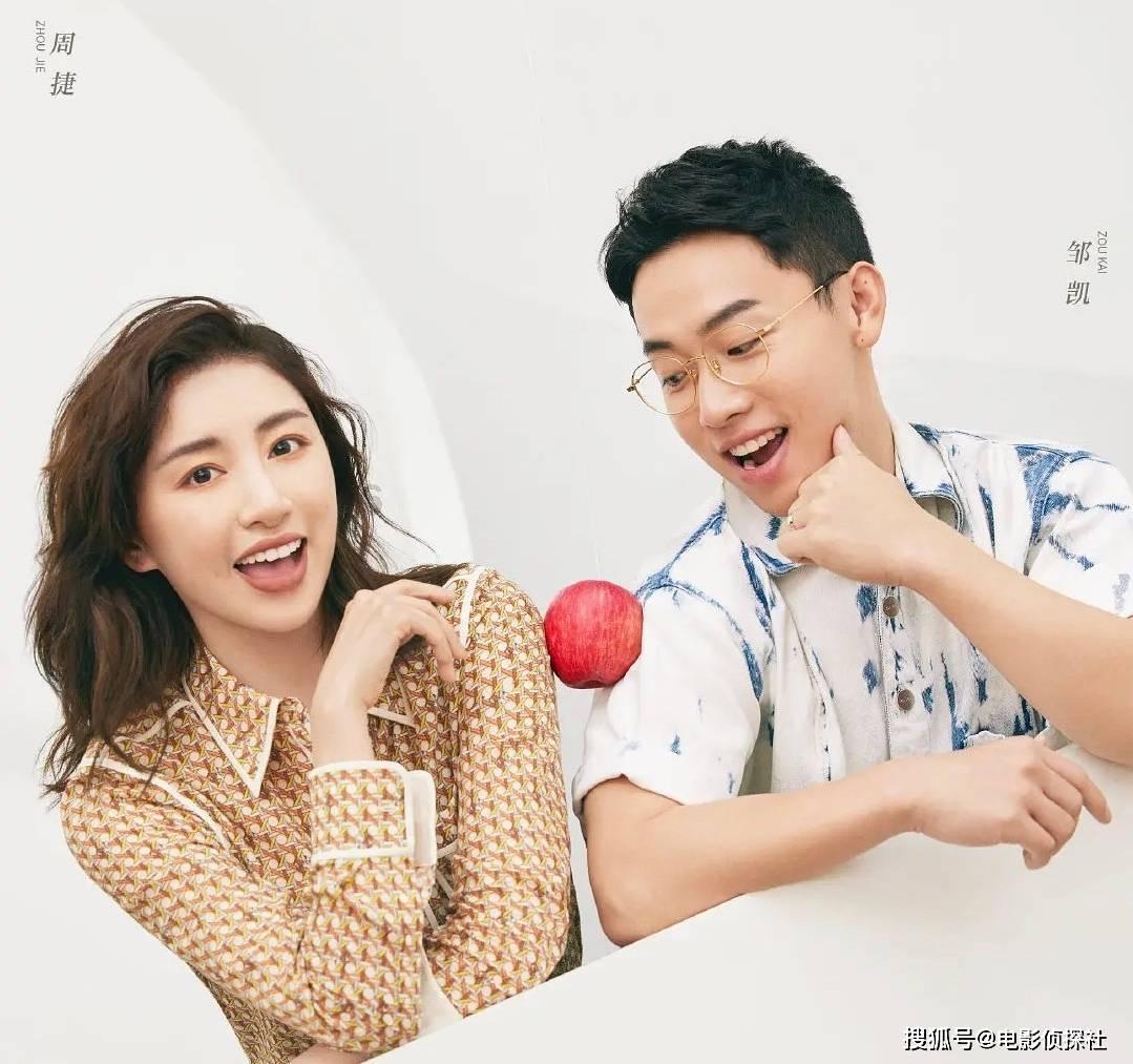 卡通红色汽车拼图