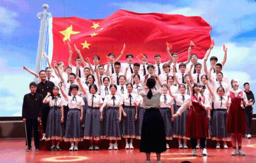 铁路上为什么会有那么多的石子?游戏画面