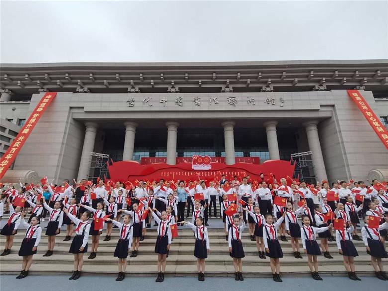 《牙结石口臭》:了解清楚原理,才发现恢复口气清新根本不难!