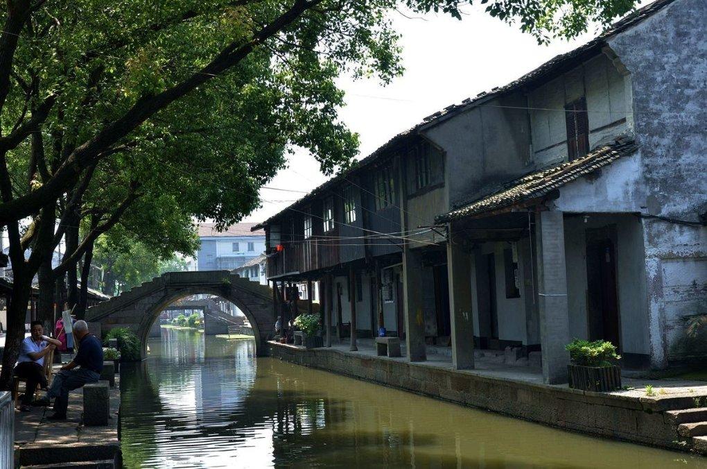 重庆：权益岗在行动  反诈宣传进校园