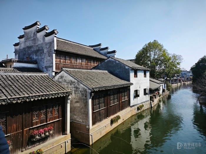 喜报 | 2023超级品牌大会,成博出品获颁“年度Z世代focus品牌”