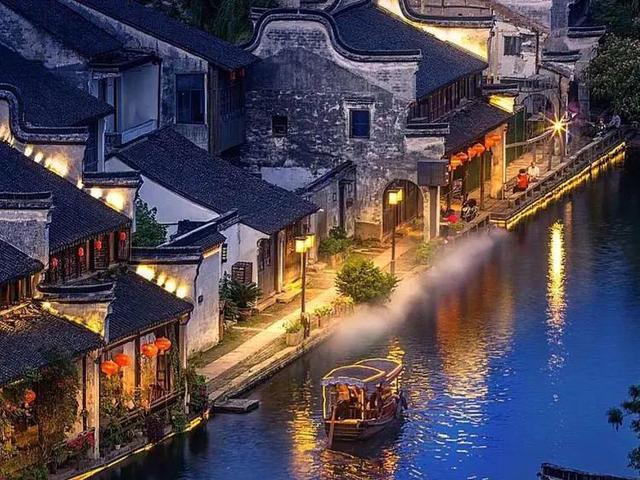 曾经的玉女林青霞，为什么在事业的黄金期退出影坛？