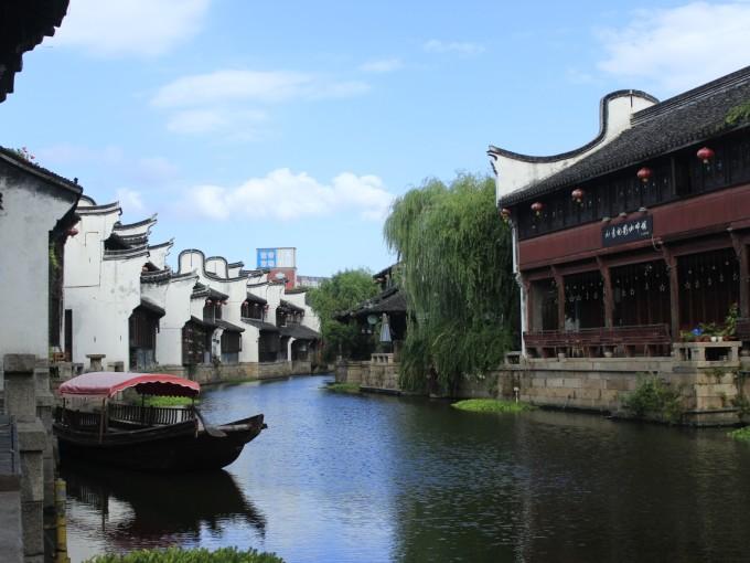 黄奇帆:ChatGPT能力超过市政府研究室